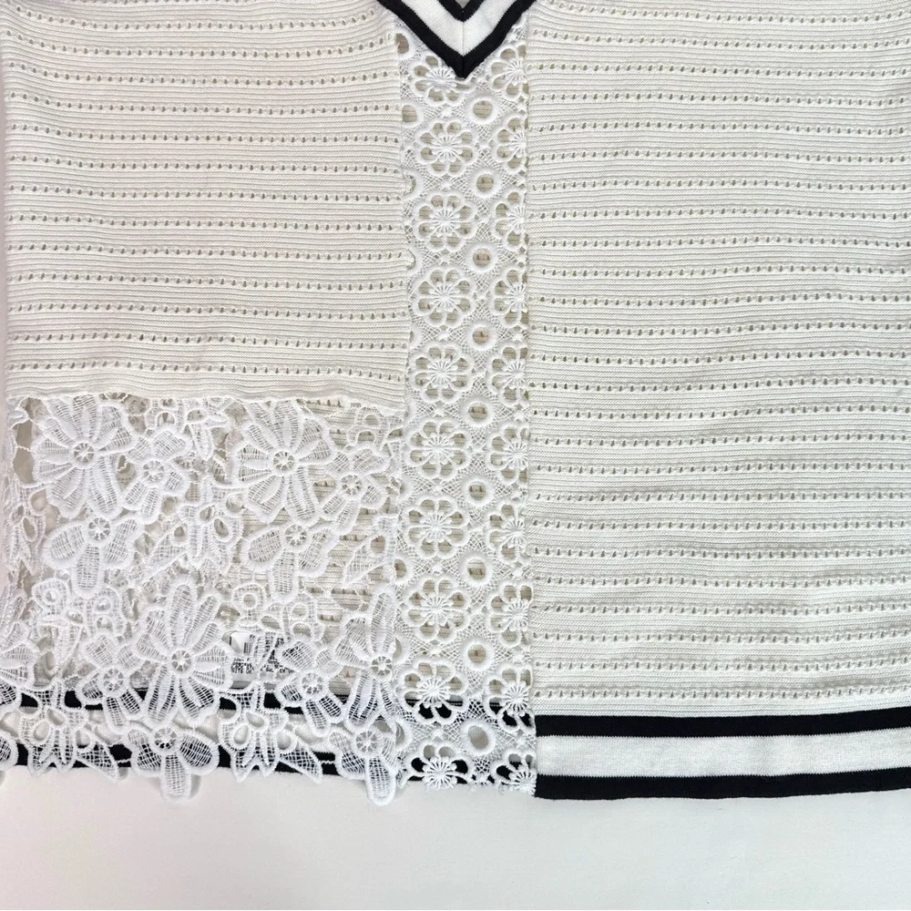 FRENCH CONNECTION Women Small Textured White Knit V-Neck Sweater Generous Sizing - Picture 4 of 16